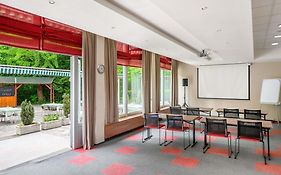 Ibis Budapest Aero Hotel